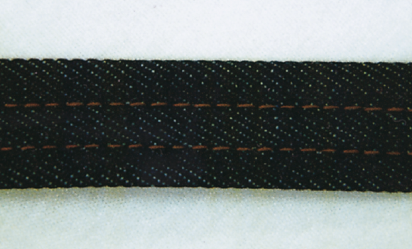 Jack 82000C, двухигольная швейная машина для изготовления шлевок