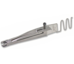 UMA-71, приспособление для окантовки в 3 сложения и вшивания резинки для промышленной распошивальной машины UMA-71, приспособление для окантовки в 3 сложения и вшивания резинки для промышленной распошивальной машины