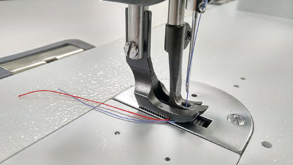 Typical GC 6-7D, швейная машина с тройным продвижением