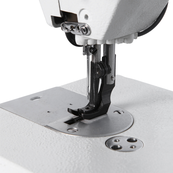 Typical GC 0617D, швейна машина з потрійним просуванням Typical GC 0617D, швейна машина з потрійним просуванням