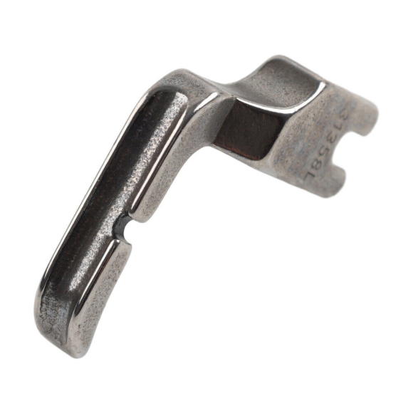 Golden Eagle P301C, одноріжкова права лапка для канта для швейної машини з нижнім просуванням Golden Eagle P301C, одноріжкова права лапка для канта для швейної машини з нижнім просуванням