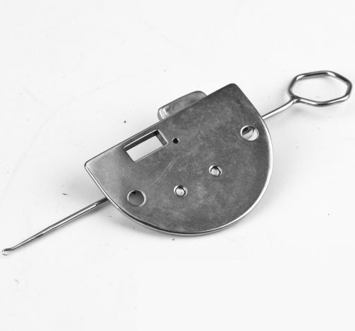 Golden Eagle MS53, швейной приспособление для шитья бретелей на прямострочной швейной машине Golden Eagle MS53, швейной приспособление для шитья бретелей на прямострочной швейной машине