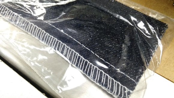 Minerva M7705JDI, високошвидкісний п'ятинитковий промисловий оверлок із вбудованим енергозберігаючим сервомотором