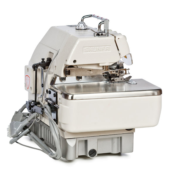 Shunfa SF 757-TY, п'ятинитковий промисловий оверлок з вбудованим сервомотором