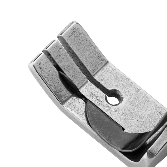 Golden Eagle 36465, лапка з правим обмежувачем для швейної машини з нижнім просуванням