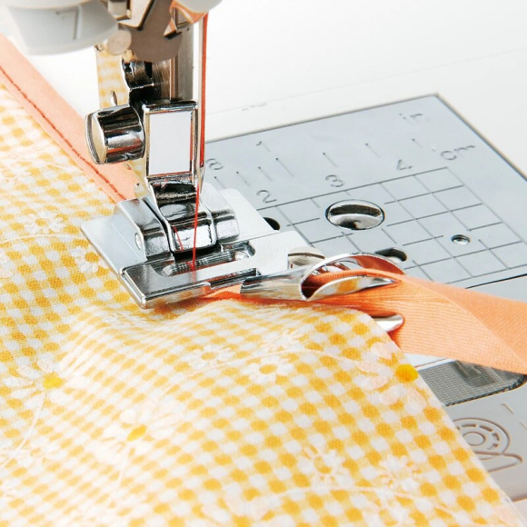 Minerva K-671, лапка для окантовки бейкой для бытовой швейной машинки Minerva K-671, лапка для окантовки бейкой для бытовой швейной машинки