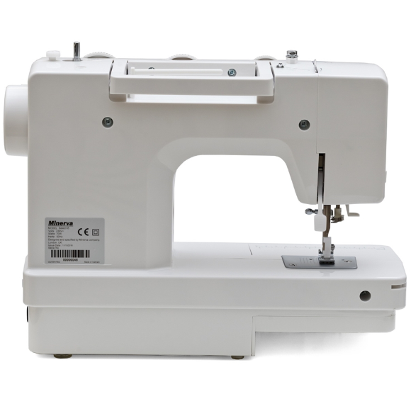 Minerva Select 65, електромеханічна швейна машина з вертикальним човником та напівавтоматичною петлею