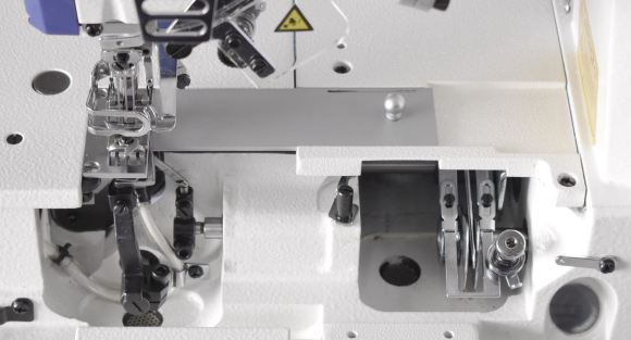 Type Special H7-03CB/TY, многофункциональная промышленная распошивальная машина Type Special H7-03CB/TY, многофункциональная промышленная распошивальная машина