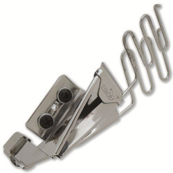 UMA-34, приспособление для втачивания двух кантов на промышленном оверлоке UMA-34, приспособление для втачивания двух кантов на промышленном оверлоке