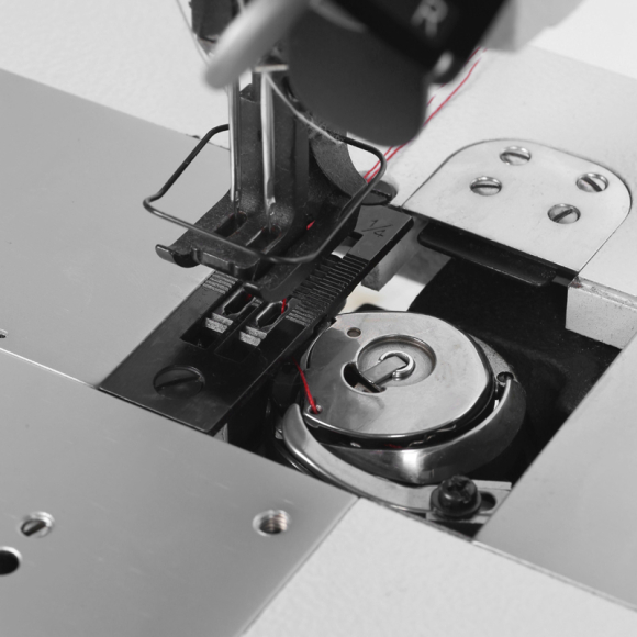 Typical GC 20676, двоголкова промислова швейна машина для шкіри з потрійним просуванням