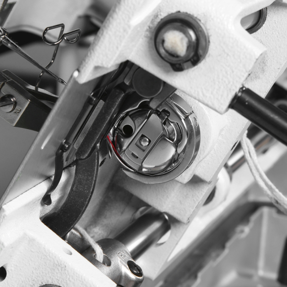 Typical GC 0303D, промышленная швейная машина с двойным продвижением Typical GC 0303D, промышленная швейная машина с двойным продвижением