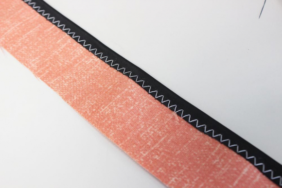 UMA-68, окантователь в 2 сложения для швейных машин зигзаг UMA-68, окантователь в 2 сложения для швейных машин зигзаг