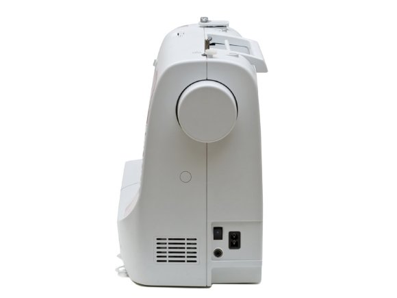 Minerva MC 120, комп'ютеризована швейна машинка