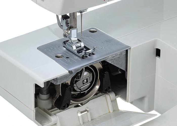 электрическая швейная машинка Veritas Sarah с ротационным челноком