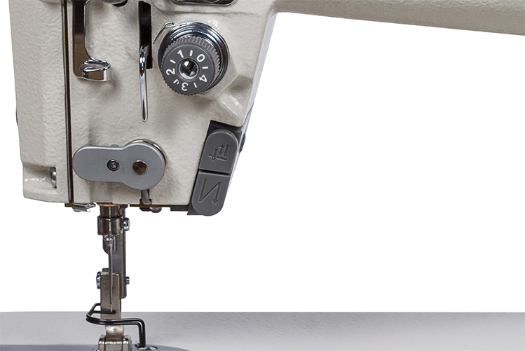 функціональні кнопки на швейній машині Minerva M9800JE4